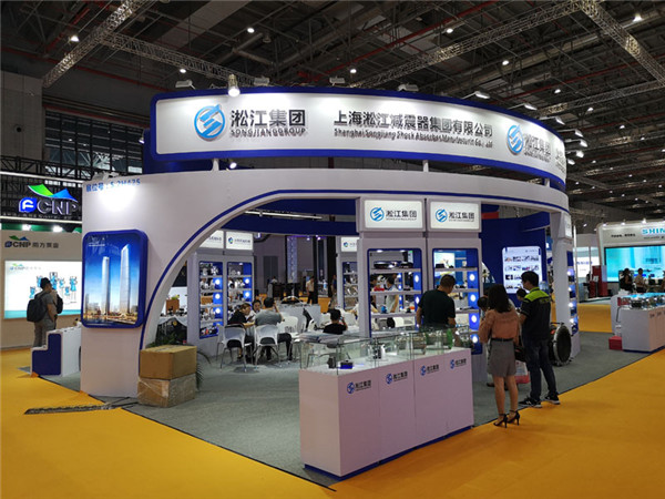 河北＂循環(huán)水和消防水項(xiàng)目用DN100橡膠軟接頭,剛性套管/柔性套管＂